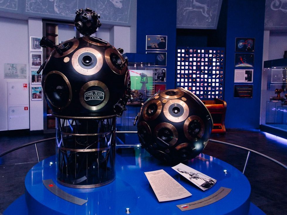 Планетарий 13